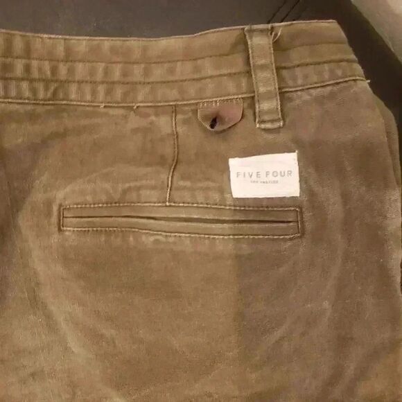 Five Four Men's Classic Chino Cotton Khaki Shorts - Picture 7 of 11